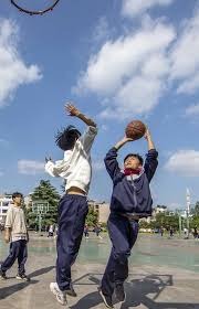 详解棒球规则中的布阵禁令对提升场内安打率的实际数据贡献分析